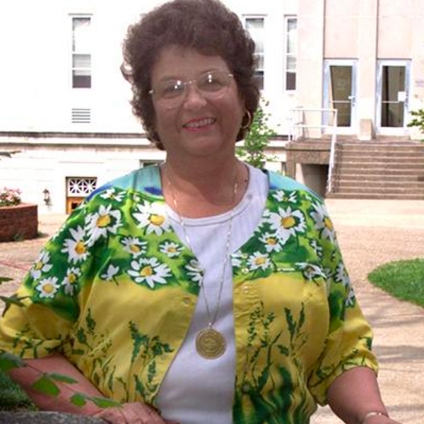 Read more about the article Barbara Burch: Memorial and Tribute