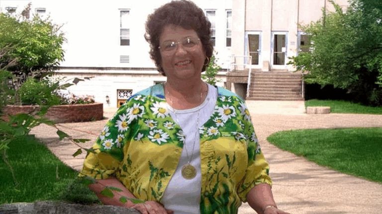 Read more about the article Barbara Burch: Memorial and Tribute